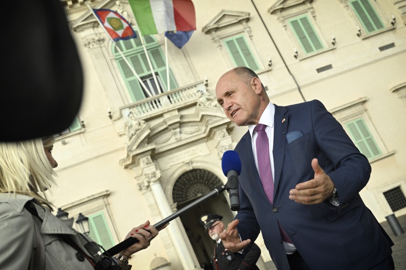 Nationalratspräsident Wolfgang Sobotka (ÖVP) bei einem Pressestatement nach dem Gespräch mit dem Präsidenten der italienischen Republik Sergio Matarella