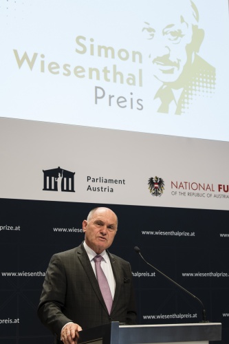 Am Podium: Nationalratspräsident Wolfgang Sobotka (ÖVP)