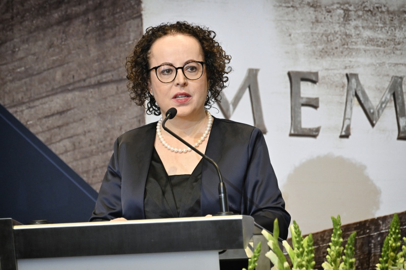 Eröffnungsworte durch Bundesratspräsidentin Christine Schwarz-Fuchs (ÖVP)