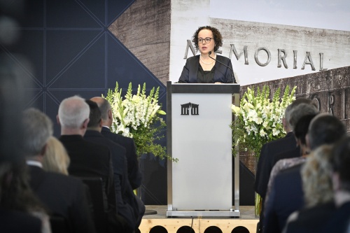 Eröffnungsworte durch Bundesratspräsidentin Christine Schwarz-Fuchs (ÖVP)