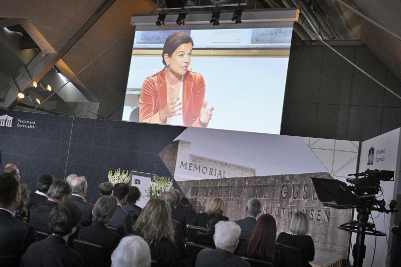 Podiumsgespräch: Gedenken als erinnernder Mahnruf?.Direktorin der KZ-Gedenkstätten Mauthausen und Gusen Barbara Glück