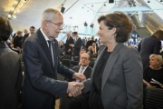 Von links: Bundespräsident Alexander Van der Bellen, Nationalratsabgeordnete Pamela Rendi-Wagner (SPÖ)