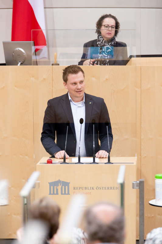Bundesrat Florian Krumböck (ÖVP) am Rednerpult