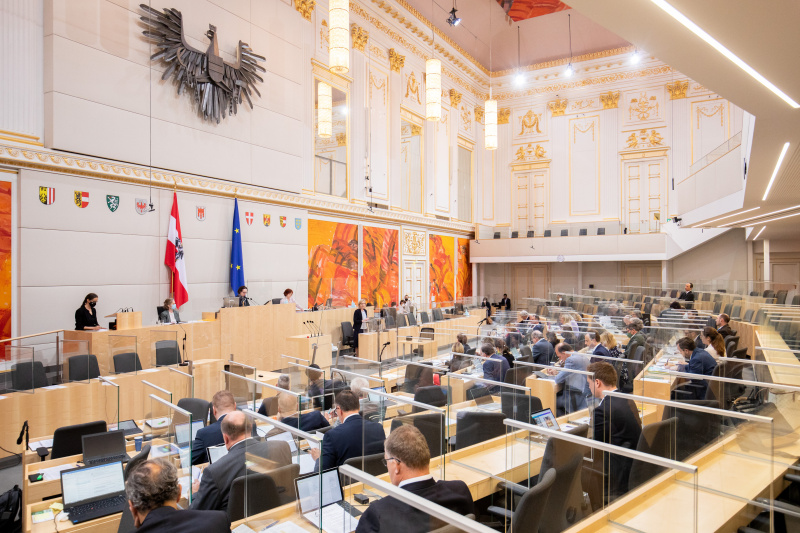 Klimaministerin Leonore Gewessler (GRÜNE) auf der Regierungsbank