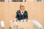 Bundesrätin Isabella Kaltenegger (ÖVP) am Rednerpult