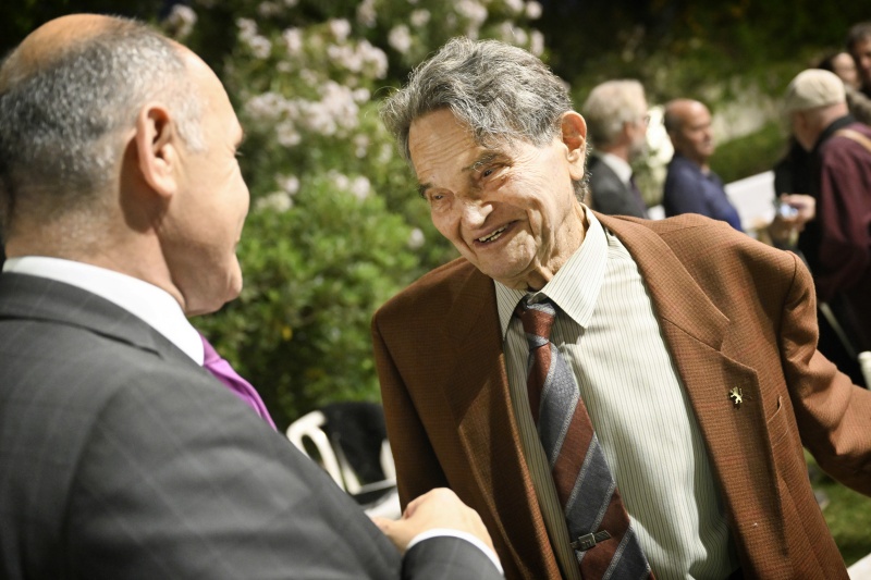 Verleihung Simon Wiesenthal-Preis an Zvi Nigal. Von links: Nationalratspräsident Wolfgang Sobotka (ÖVP), Zvi Nigal