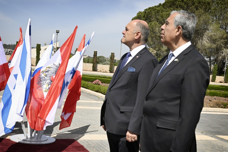 Besuch der Knesset und Treffen mit dem Sprecher der Knesset..Von links: Nationalratspräsident Wolfgang Sobotka (ÖVP), Sprecher der Knesset Mickey Levy