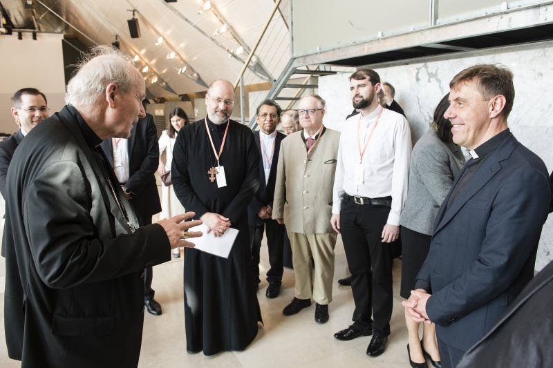 Christoph Kardinal Schönborn begrüßt die Vertreter der Ostkirchen