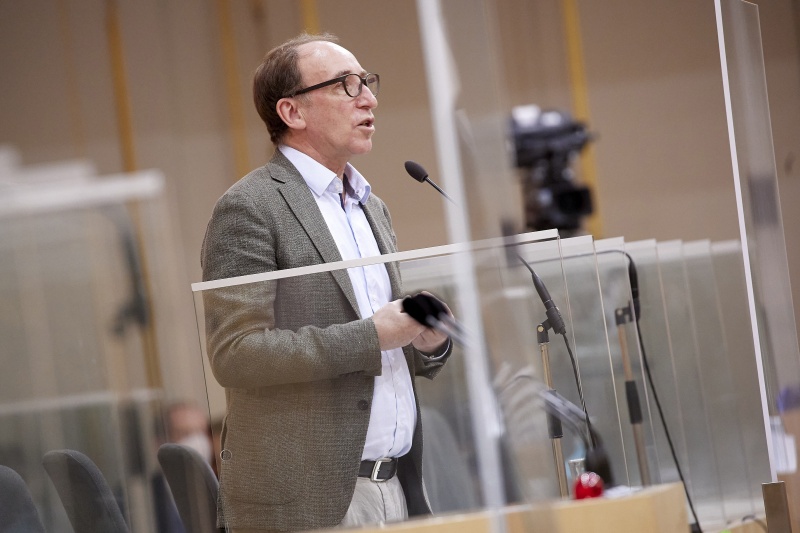 Gesundheitsminister Johannes Rauch (GRÜNE)  auf der Regierungsbank