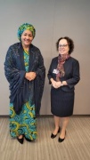Gespräch mit DSG Amina Mohammed. Von rechts: Bundesratspräsidentin Christine Schwarz-Fuchs (ÖVP), DSG Amina Mohammed