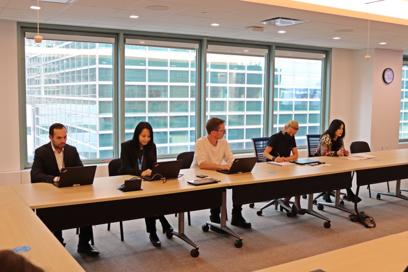 Treffen mit dem UNICEF Deputy Executive Director. Aussprache