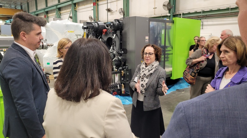 Besuch der ENGEL Machinery Inc. - Unternehmensführung und Gespräch mit regionalen Vertretern