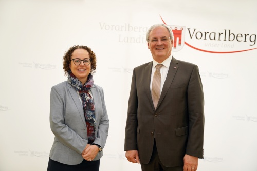Von links: Bundesratspräsidentin Christine Schwarz-Fuchs (ÖVP) und Landtagspräsident Harald Sonderegger