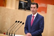 Bundesrat Josef Ofner (FPÖ) am Rednerpult