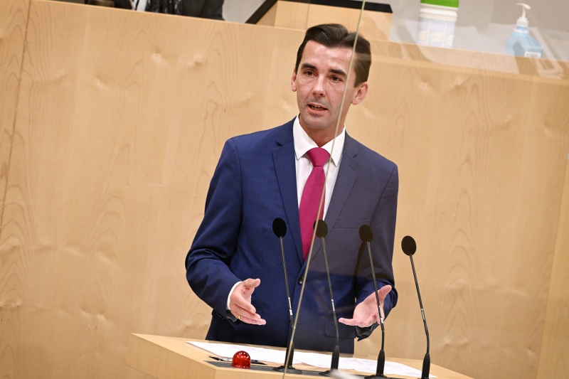 Bundesrat Josef Ofner (FPÖ) am Rednerpult