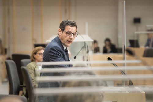 Am Rednerpult: Bundesrat Peter Raggl (ÖVP)