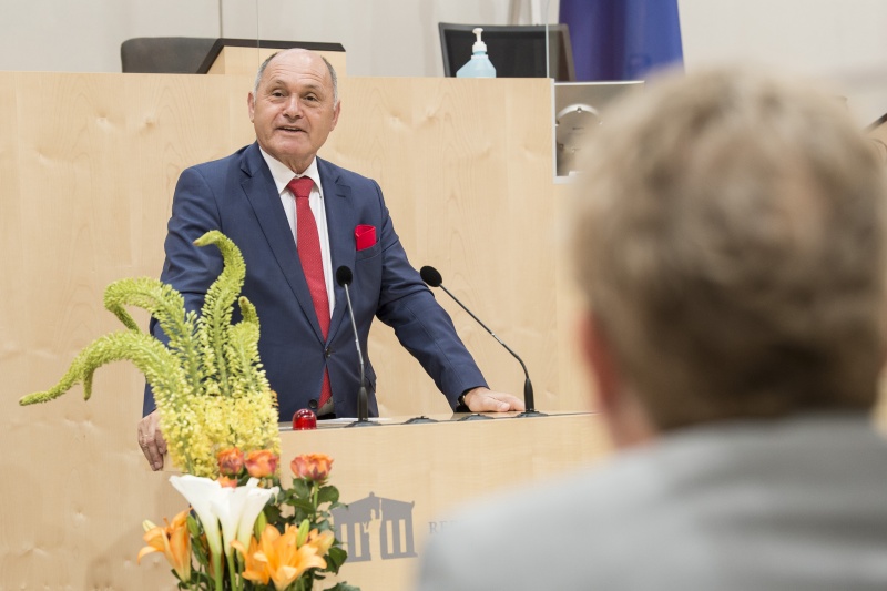 Am Rednerpult: Nationalratspräsident Wolfgang Sobotka (ÖVP)