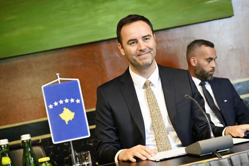  Parlamentspräsident der Republik Kosovo Glauk Konjufca