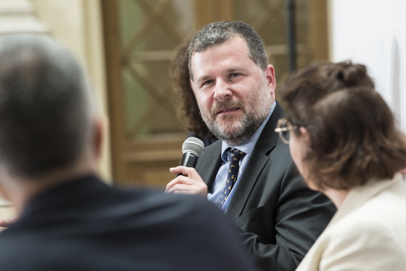 Am Podium: Thomas Olechowski