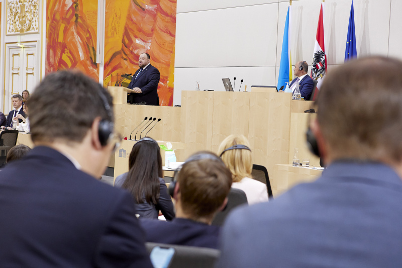 Rede Parlamentspräsident der Ukraine Ruslan Stefantschuk