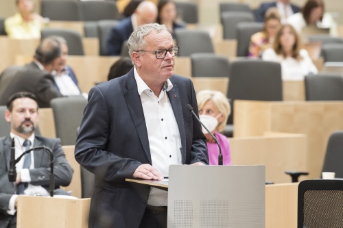 Am Rednerpult: Nationalratsabgeordneter Klaus Köchl (SPÖ)