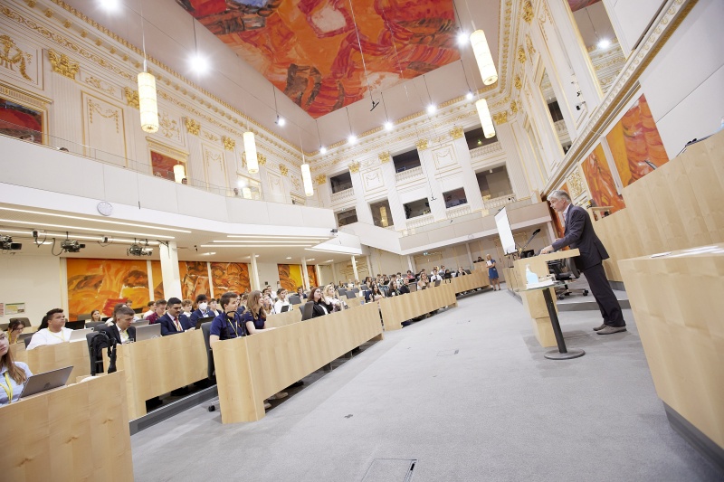 Einleitende Worte Parlamentsdirektor Harald Dossi