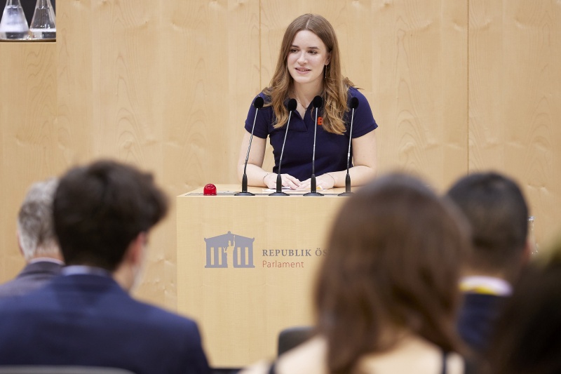 Begrüßungsworte von Bundesschulsprecherin Susanna Öllinger