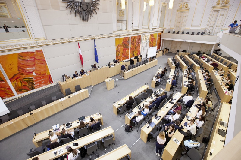 Blick auf die Delegierten