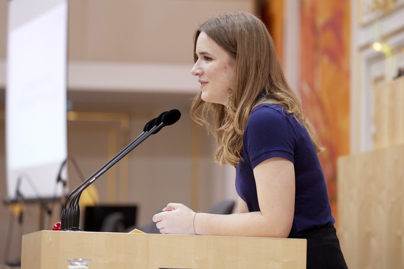 Begrüßungsworte von Bundesschulsprecherin Susanna Öllinger