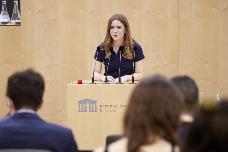 Begrüßungsworte von Bundesschulsprecherin Susanna Öllinger