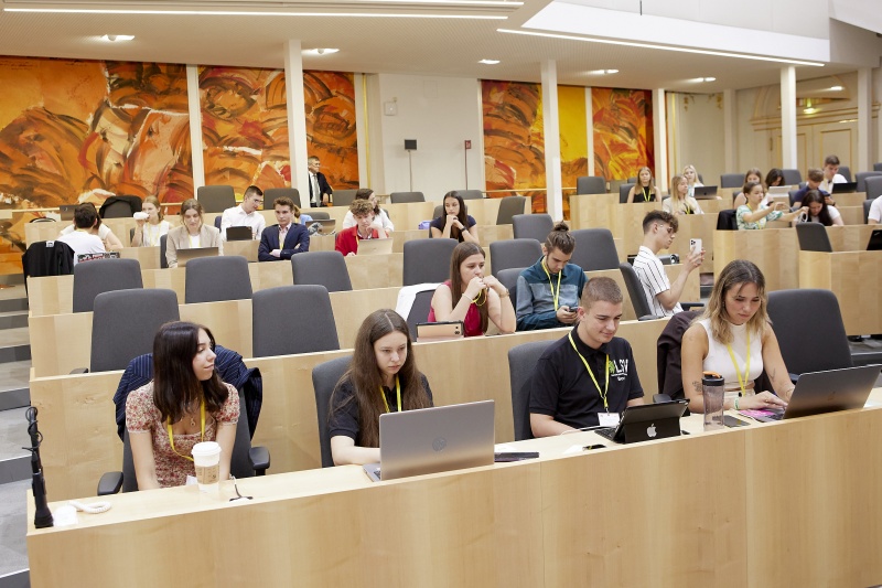 Blick auf die Delegierten