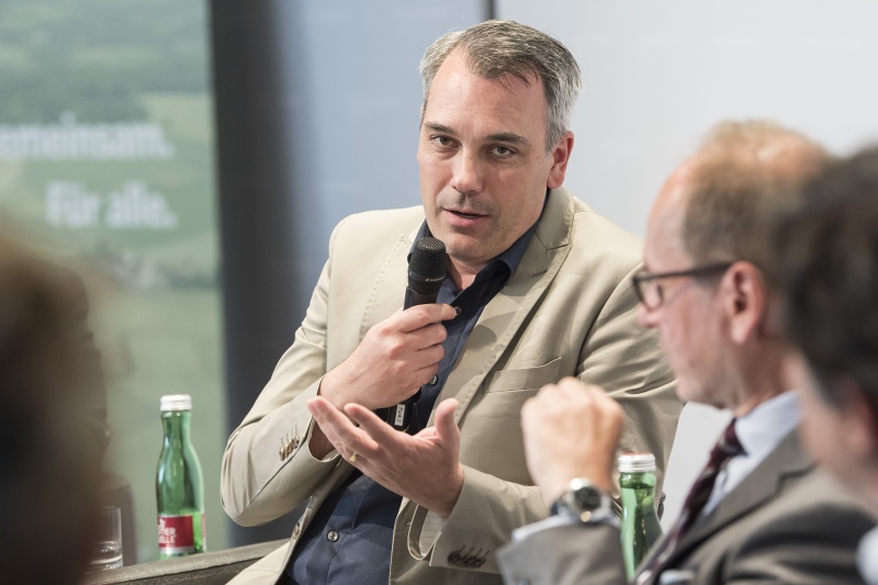 Am Podium: ARGE Präsidiumsmitglied Christian Hildebrand