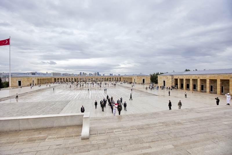 Kranzniederlegung. Nationalratspräsident Wolfgang Sobotka (ÖVP)