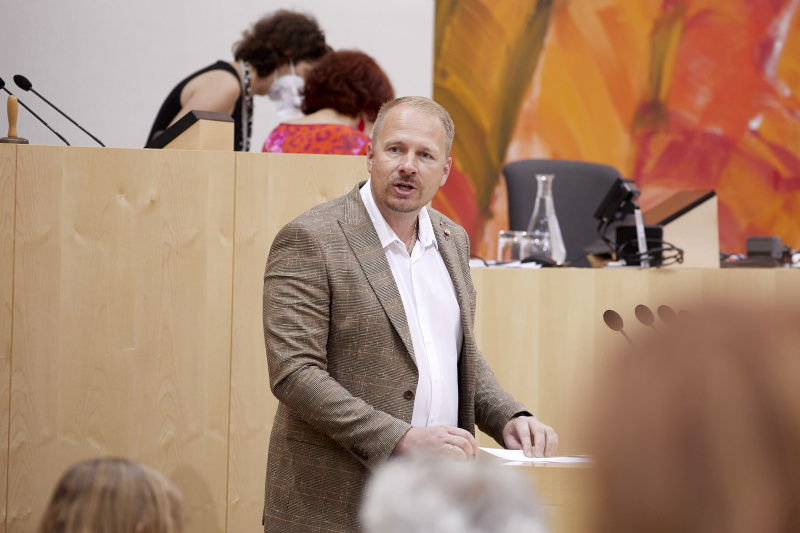 Am Rednerpult Bundesrat Markus Leinfellner (FPÖ)