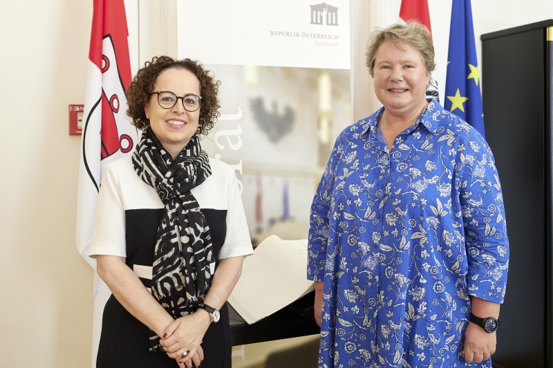 Von links: Bundesratspräsidentin Christine Schwarz-Fuchs (ÖVP), Botschafterin von Liechtenstein Maria-Pia Kothbauer