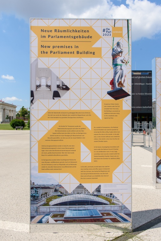Neue Räumlichkeiten im Parlamentsgebäude - Stele 9 Vorderseite