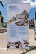 Neues Besucherzentrum Agora- Stele 6 Vorderseite