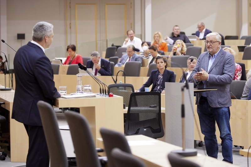 Fragesteller Nationalratsabgeordneter Christoph Matznetter (SPÖ)