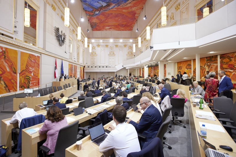 Blick ins Plenum während der Fragestunde