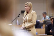 Fragestellerin Nationalratsabgeordnete Tanja Graf (ÖVP)