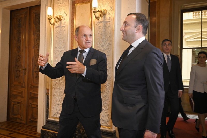 Von links: Nationalratspräsident Wolfgang Sobotka (ÖVP), Georgische Premierminister Irakli Garibashvili