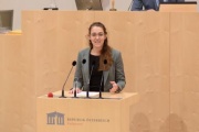 Bundesräting Elisabeth Wolff (ÖVP) am Rednerpult
