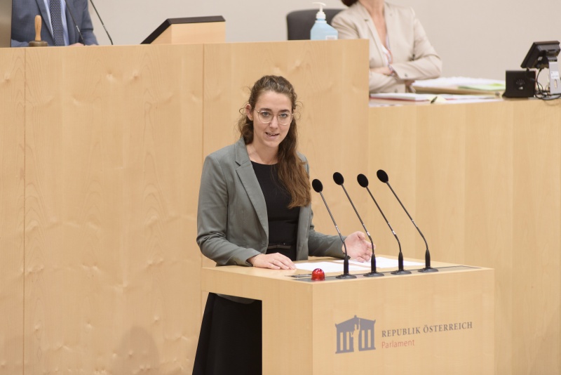 Bundesräting Elisabeth Wolff (ÖVP) am Rednerpult