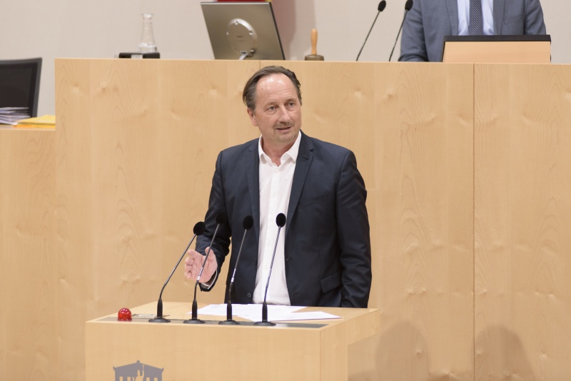 Bundesrat Günter Kovacs (SPÖ) am Rednerpult