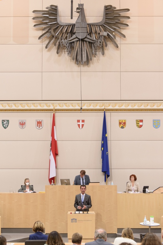 Bundesrat Josef Ofner (FPÖ) am Rednerpult