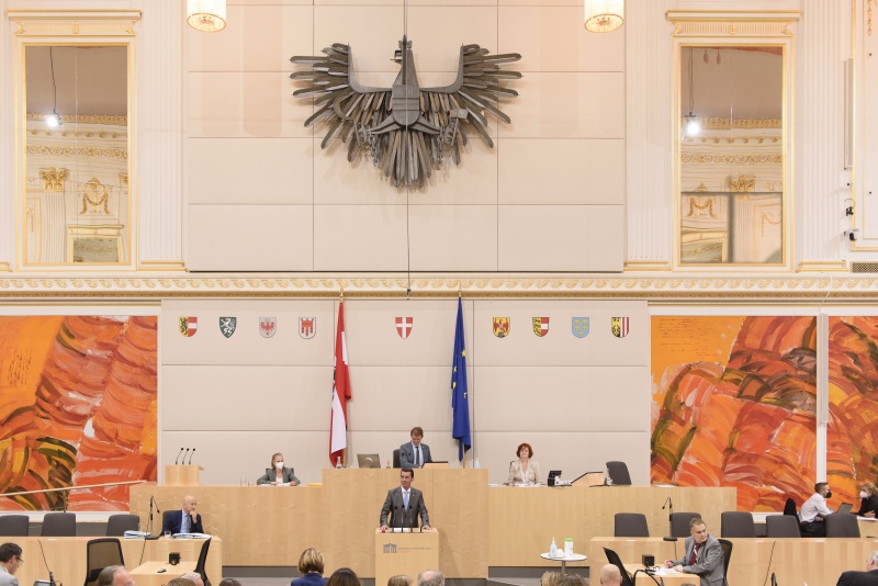 Bundesrat Josef Ofner (FPÖ) am Rednerpult