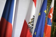 Flaggen der Länder im Schloss Grafenegg
