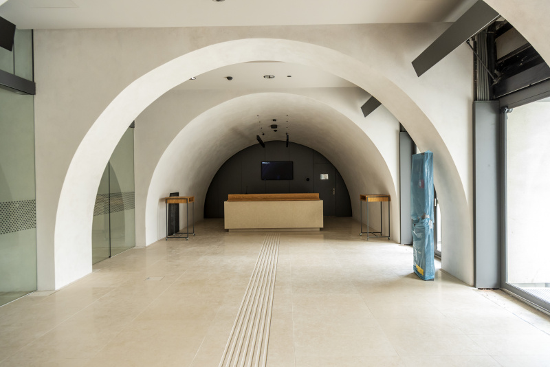 Eingangshalle mit Empfangsdesk