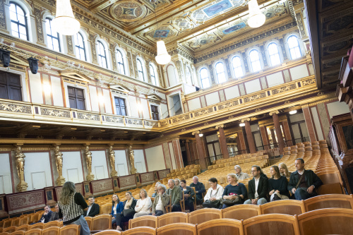 Mitglieder des Bundesrates im Goldenen Saal des Wiener Musikvereins