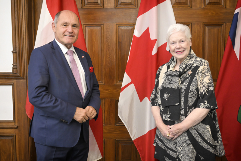 Von links: Nationalratspräsident Wolfgang Sobotka (ÖVP), Elizabeth Dowdeswell